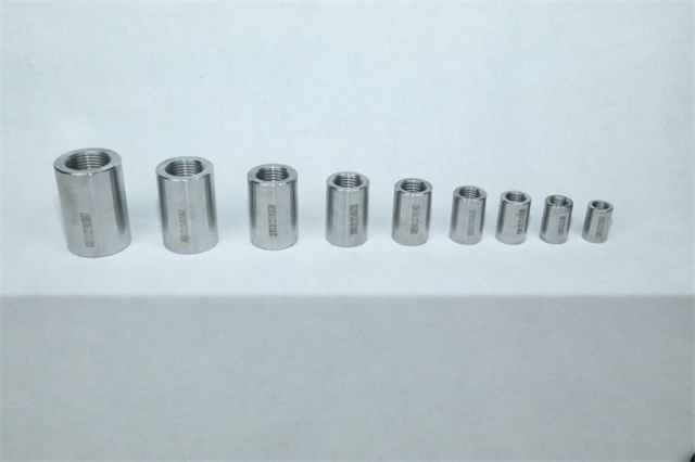 大足<font style='color:red'>直螺纹套筒</font>连接