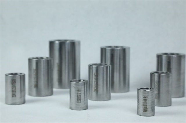 大足<font style='color:red'>直螺纹套筒</font>尺寸